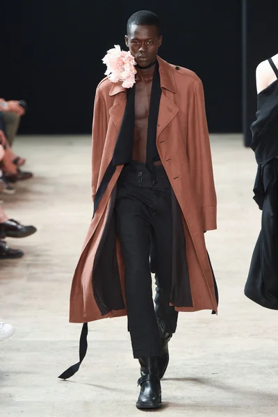 Look 20